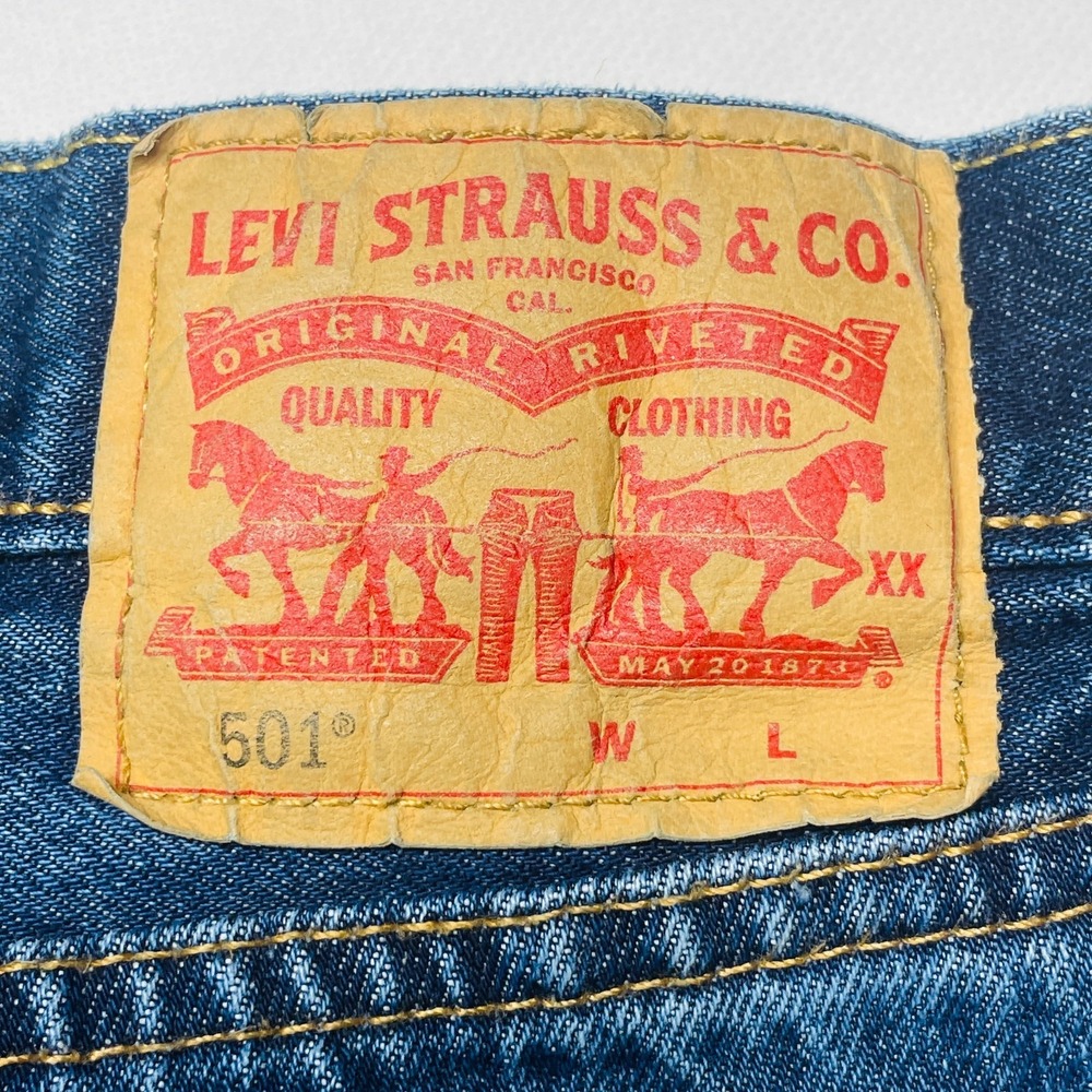 Levi's 501 Men's Measured W30 L30 Blue Button Fly Straight Jeans Red Tab 30x30 - Picture 2 of 16